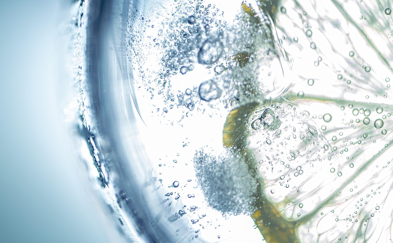 Pixabay tags: soda water, lemon, slice of lemon, citrus, refreshment, lemonade, drinking water, cold drink, vitamins, fresh lemonade, bubbling water, sparks of water, summer drinks, plane wallpaper, at the bar, cross-section, plane background, sparkling water, thirst, pure wellness, glass of water, airy, soda water, lemon, lemon, lemon, lemon, citrus, lemonade, drinking water, drinking water, drinking water, drinking water, drinking water, sparkling water, sparkling water, sparkling water, sparkling water